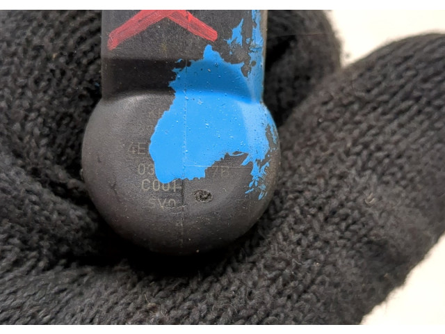 Форсунка топливная Volkswagen Golf 6 2009-2012 03L130277S