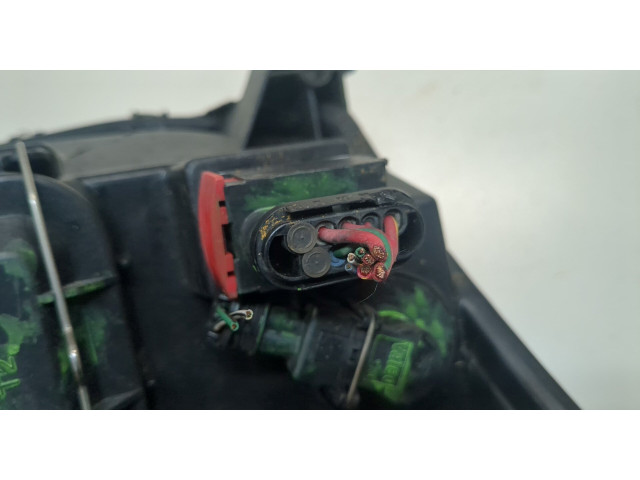 Фара передняя  Ford C-Max 2002-2010 левая 