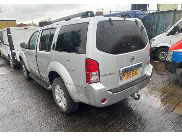 Моторчик заднего дворника Nissan Pathfinder 2004-2014