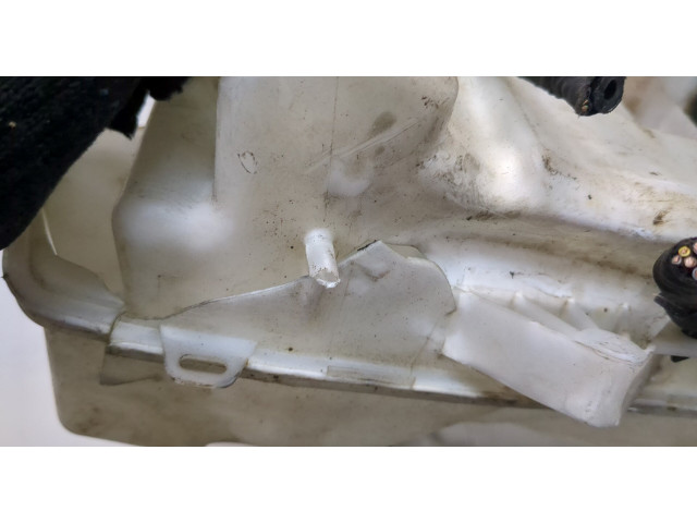 Бачок омывателя BMW 6 E63 2004-2007