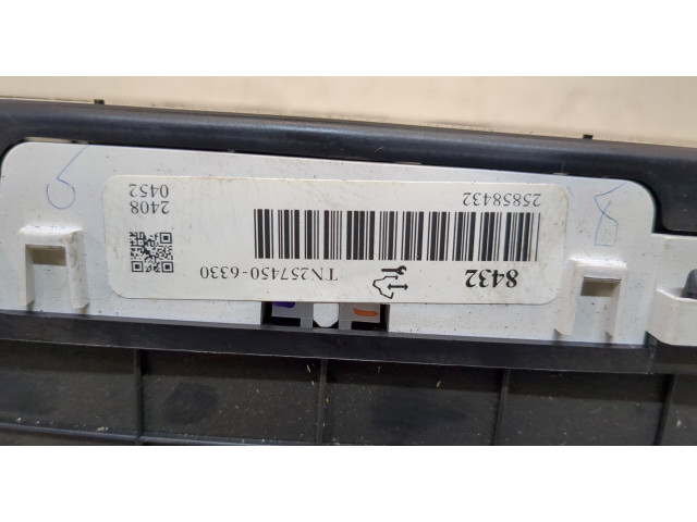 Панель приборов  Cadillac STS 2004-2011       2588432, 2574506330     