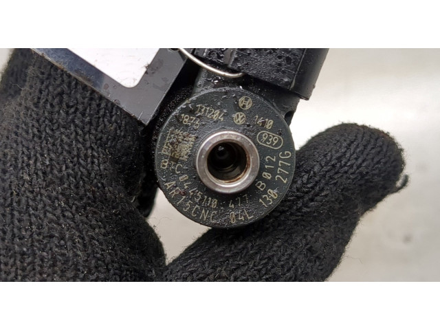 Форсунка топливная Volkswagen Golf 7 2012-2020 04L130277AJ