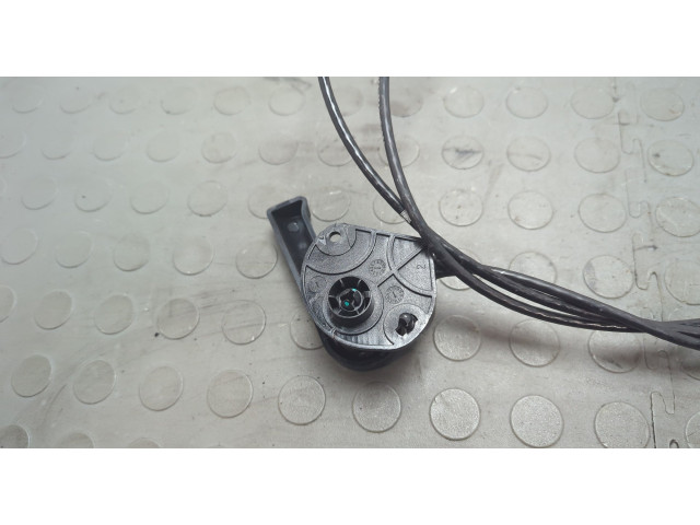 Замок капота  Chevrolet Bolt 2016-2021     