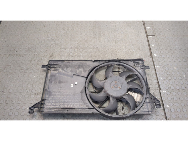 Вентилятор радиатора  Ford Focus 2 2005-2008           