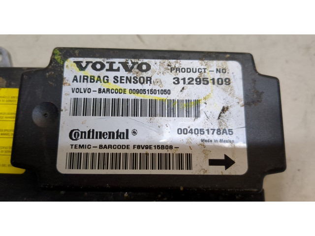 Блок управления подушками безопасности  Volvo V50 2007-2012     