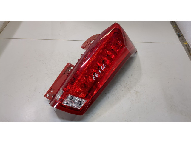 Задний фонарь