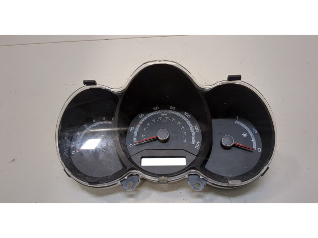 Панель приборов  KIA Venga            