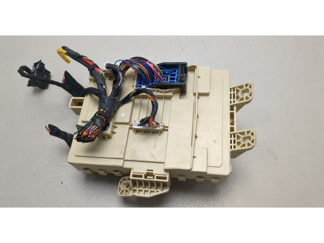 Блок предохранителей  KIA K5 2019-2025         