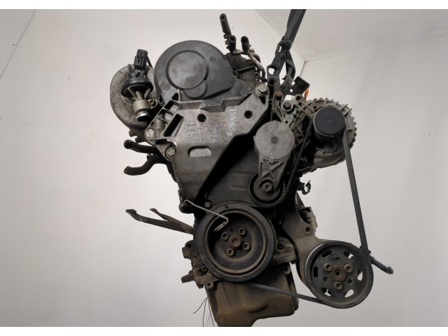 Форсунка топливная Volkswagen Caddy 2004-2015