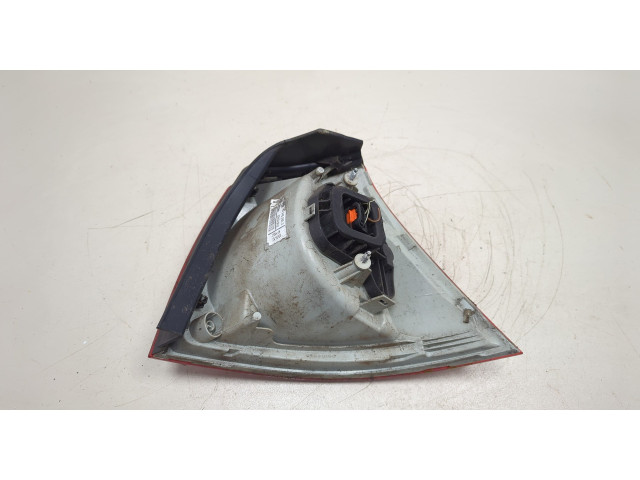 Задний фонарь 1K6945095AA