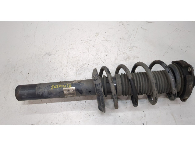 Стойка амортизатора Volkswagen Jetta 6 2014-2018 5C0413031BB 1.4 бензин
