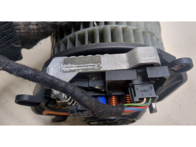 Моторчик печки  Mercedes CLS C219 2004-2010        