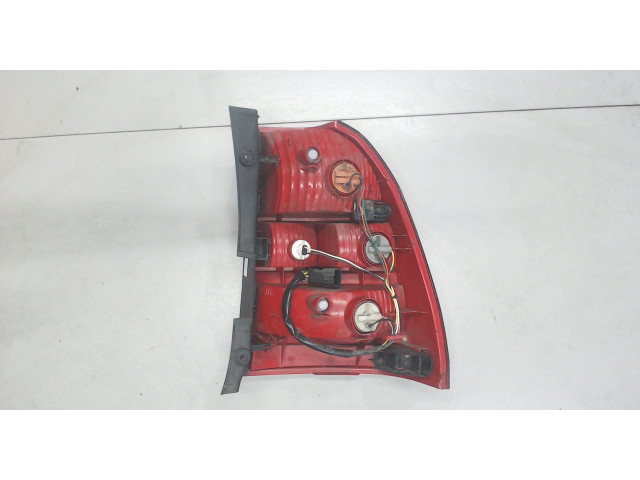 Задний фонарь          