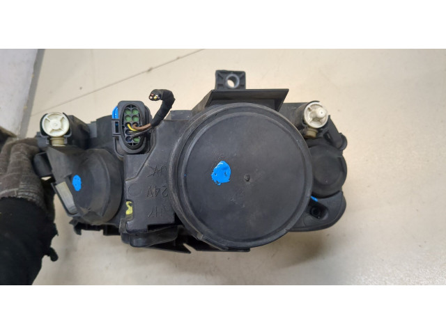 Фара передняя  Volkswagen Passat 6 2005-2010 левая 