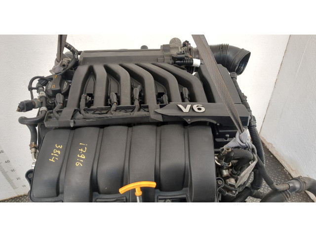 Форсунка топливная Volkswagen Passat 7 2010-2019 Америка 03H906036