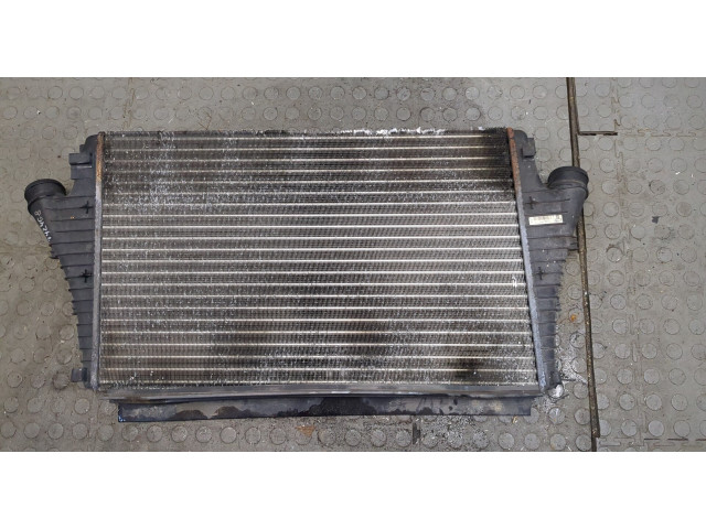 Интеркулер  Cadillac BLS 2006-2009       