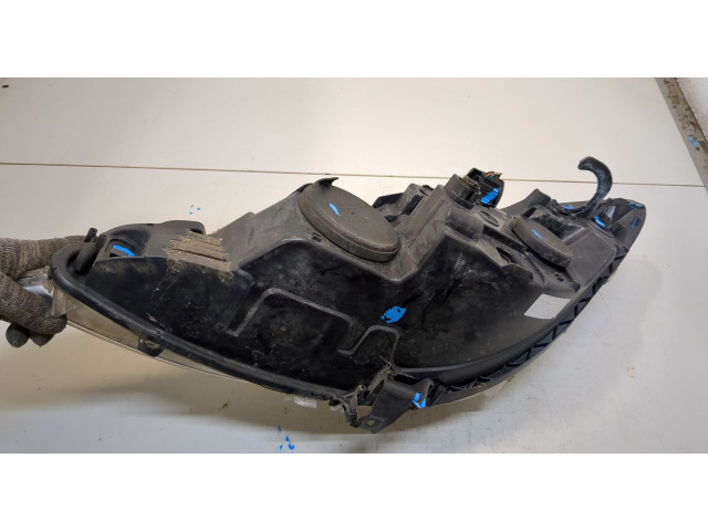 Фара передняя Peugeot RCZ 2010-2015 правая