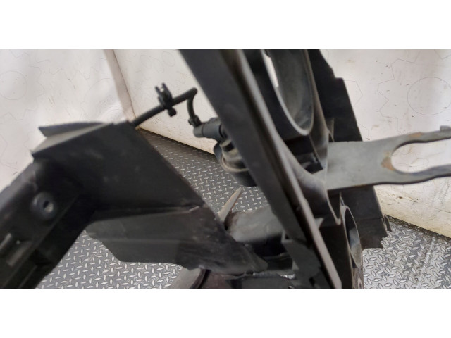 Замок капота  Volkswagen Touareg 2007-2010     