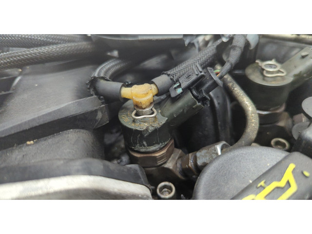 Форсунка топливная  Volvo C30 2006-2013         