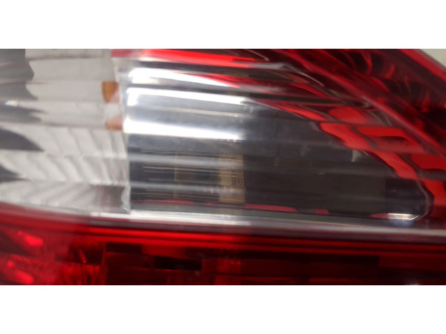 Задний фонарь     A2118201664     