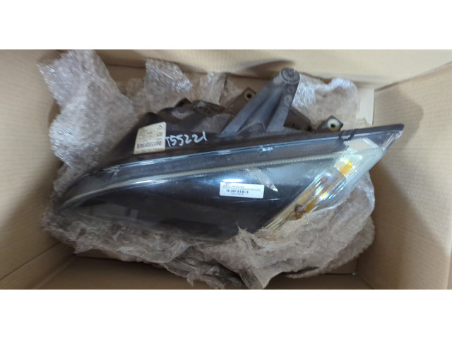 Фара передняя  Ford Focus 2 2005-2008 левая 