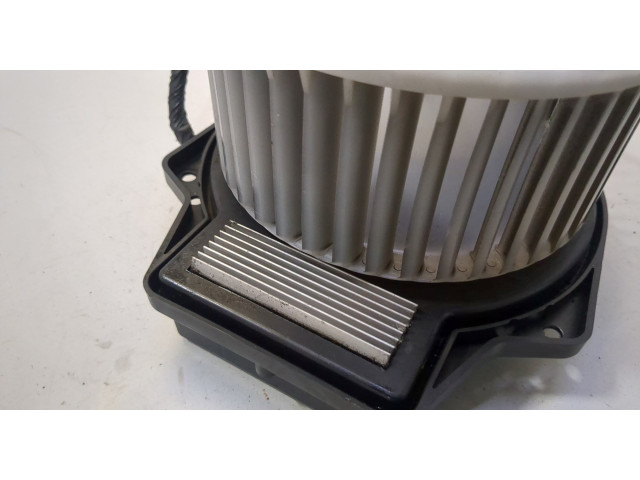 Моторчик печки  Subaru Forester (S11) 2002-2007        