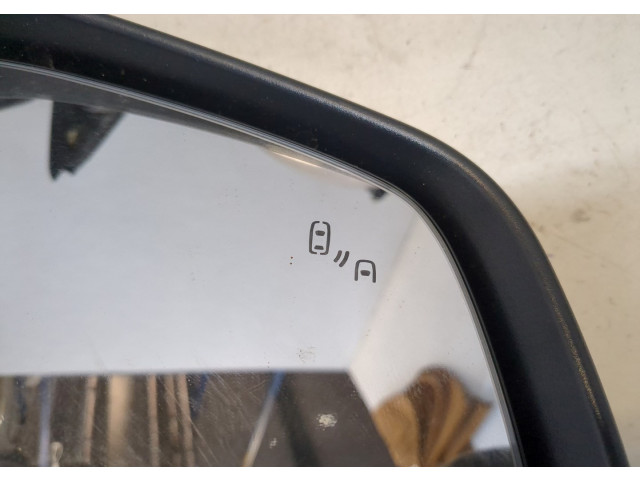 Зеркало боковое  Buick Encore 2016-2022  правое           42655752