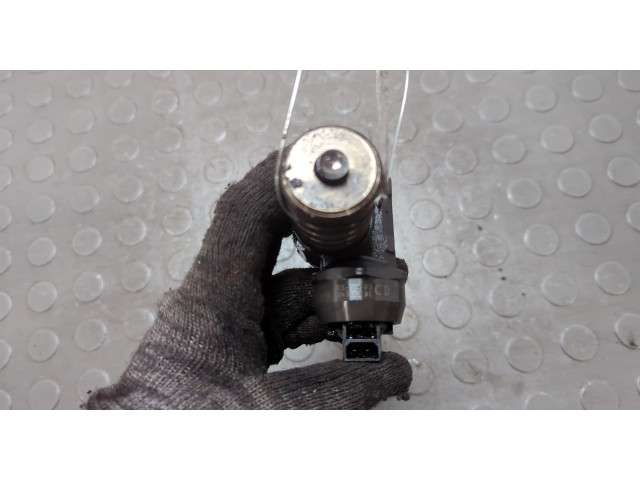 Форсунка топливная  Ford Galaxy 2000-2006    1253765, 3M219A543AA     