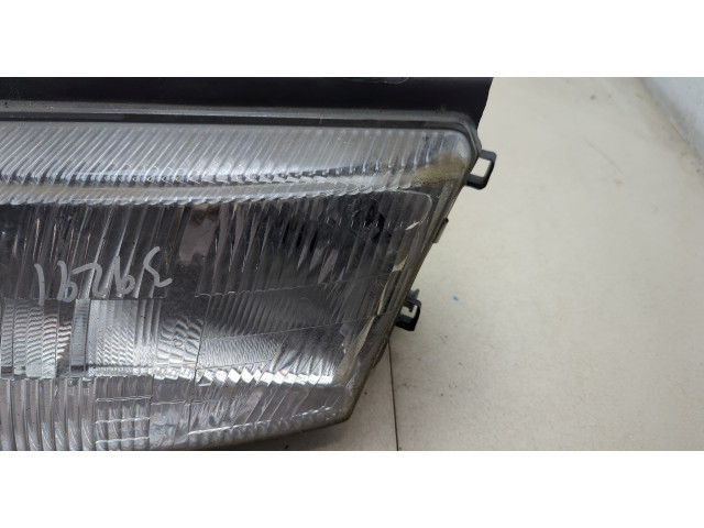 Фара передняя  Volkswagen Passat 5 1996-2000 левая 