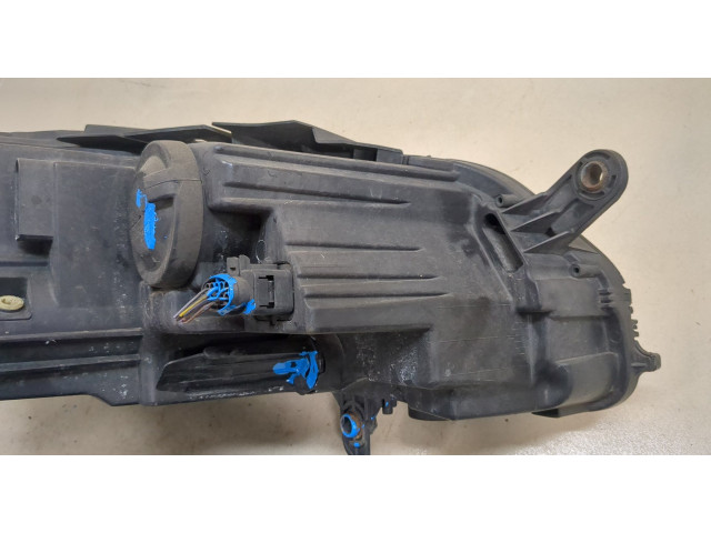Фара передняя  Volkswagen Passat 7 2010-2015 Европа левая 