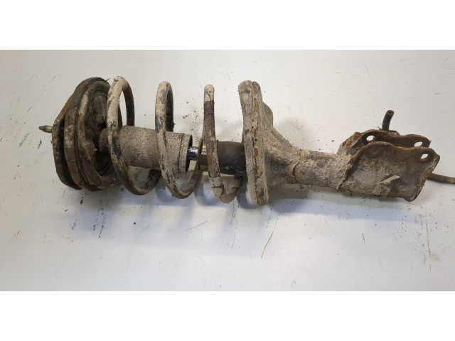 Стойка амортизатора  Mitsubishi Space Star 1998-2006 MR913131, MR914713     