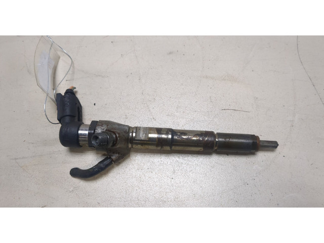 Форсунка топливная  Dacia Duster 2010-2017    8200704191     