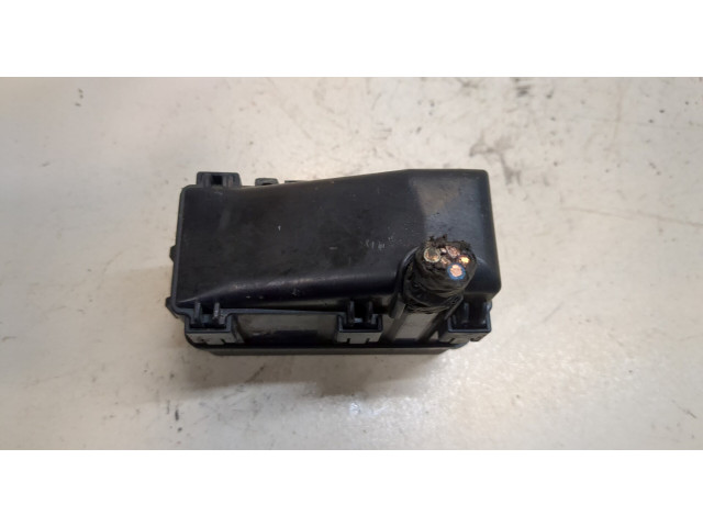 Блок реле  Lexus LS460 2006-2012         