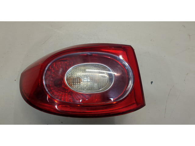 Задний фонарь 5n0945095h Volkswagen Tiguan 2007-2011