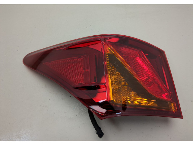 Задний фонарь          