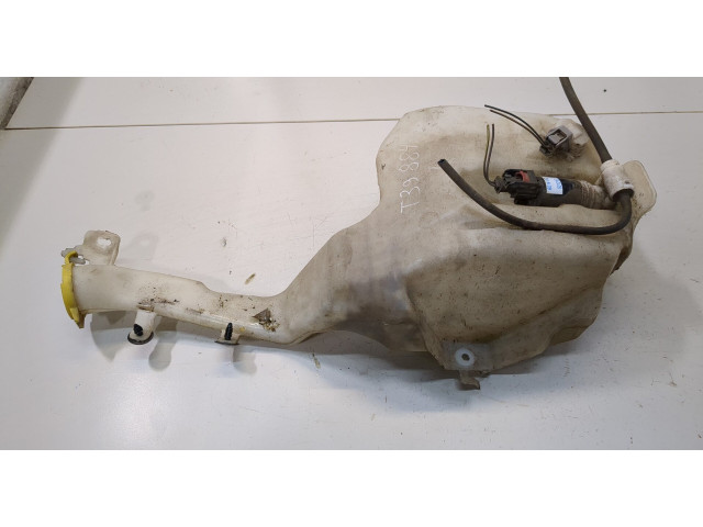Бачок омывателя Jeep Grand Cherokee 2004-2010