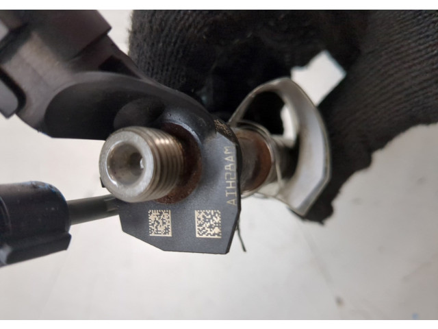 Форсунка топливная Mercedes GLC X253 2015-2022 A6510702987