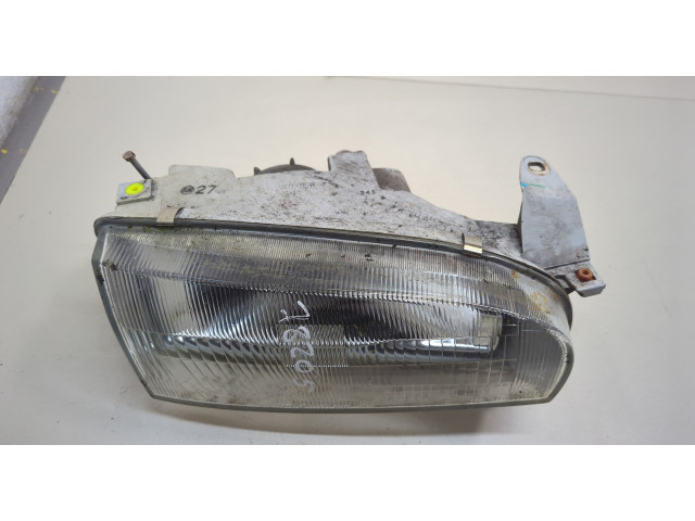 Фара передняя  Toyota Corolla 1992-1997 правая 