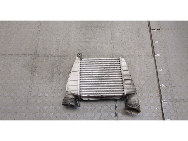 Интеркулер  Volkswagen Phaeton 2002-2010   3D0145788    