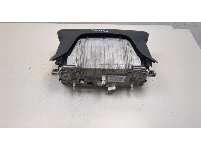 Панель приборов Peugeot 2008 2019-2023