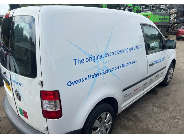 Генератор  Volkswagen Caddy 2004-2010       06f903023e    2.0 дизель