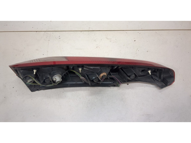 Задний фонарь Nissan X-Trail (T30) 2001-2006