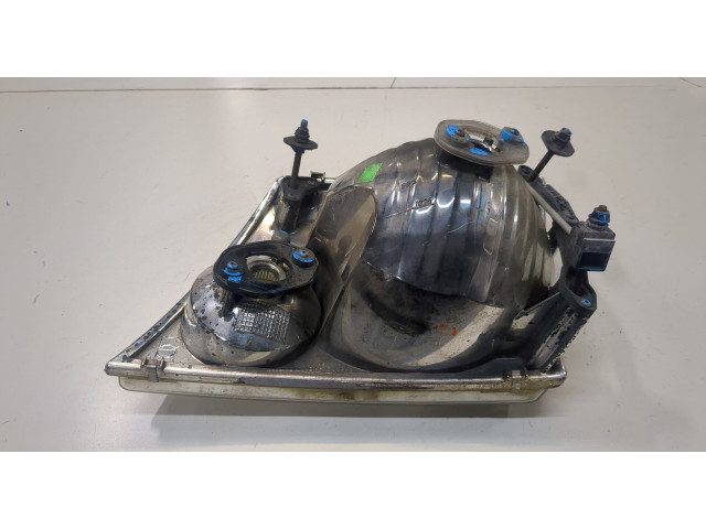 Фара передняя  Ford Explorer 2001-2005 правая 