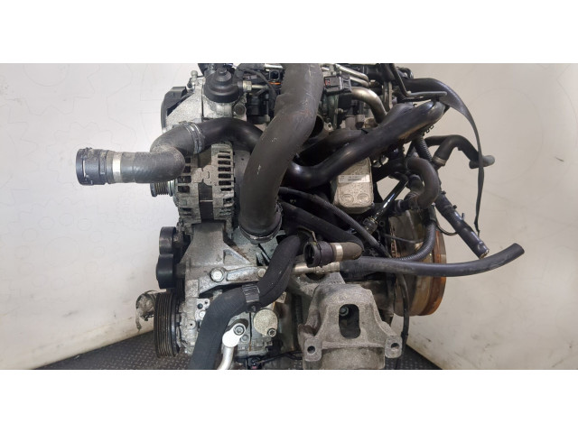 Клапанная крышка двигателя ДВС  Audi A4 (B8) 2011-2015   03L103469M   