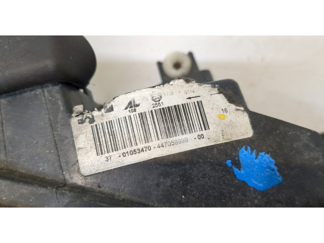 Фара передняя Peugeot RCZ 2010-2015 правая