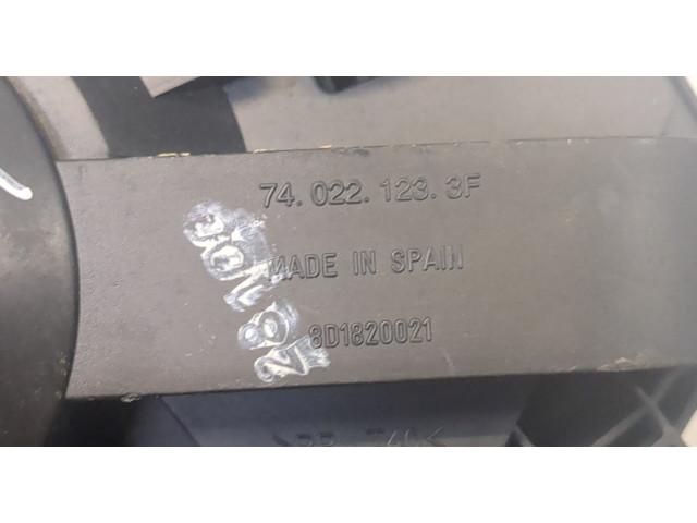 Моторчик печки  Volkswagen Passat 5 1996-2000          