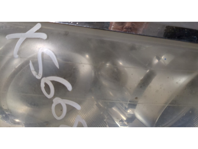 Фара передняя  Chevrolet Captiva 2006-2011 правая 