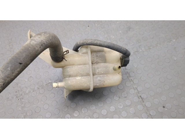 Бачок расширительный Hummer H2 6.0