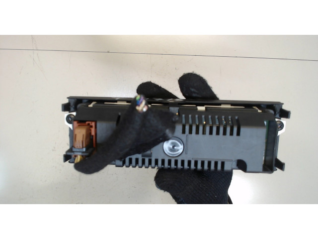 Дисплей бортового компьютера  Peugeot 3008 2009-2016 5555502902        