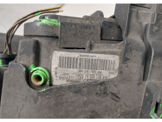 Фара передняя  Audi Q7 2009-2015 левая 